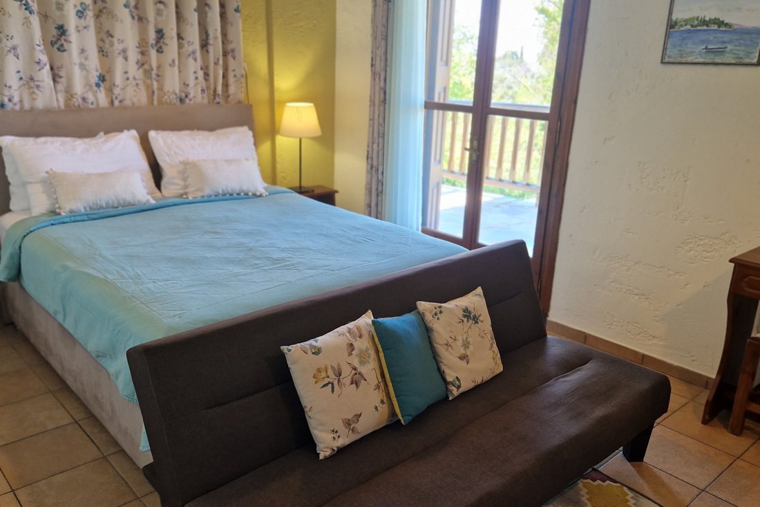 kamelia_studio_21_2023_apr (2).jpg