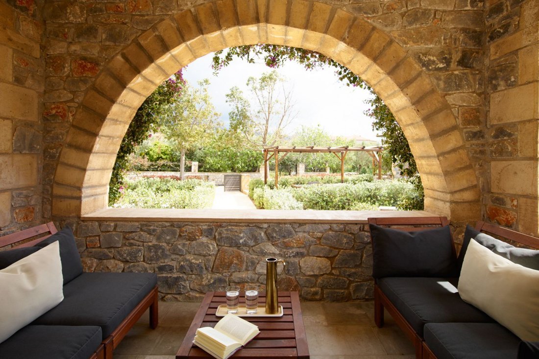 pe_calme_suites_maisonette_ei (2).jpg