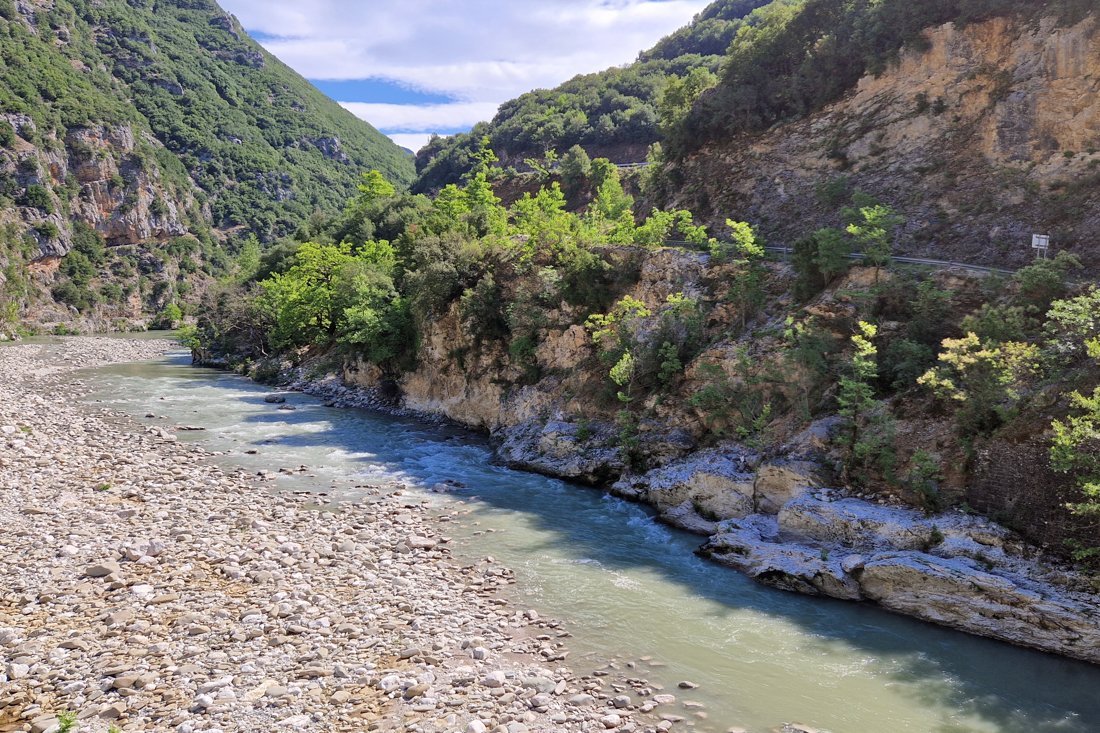 rh_tzoumerka_sn (1).jpg