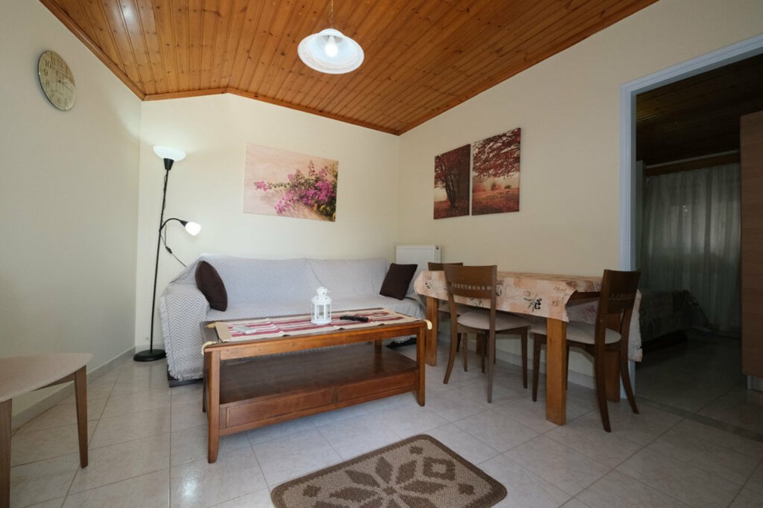 rh_li_anemoesa_app_2-4p_ei (10).jpg