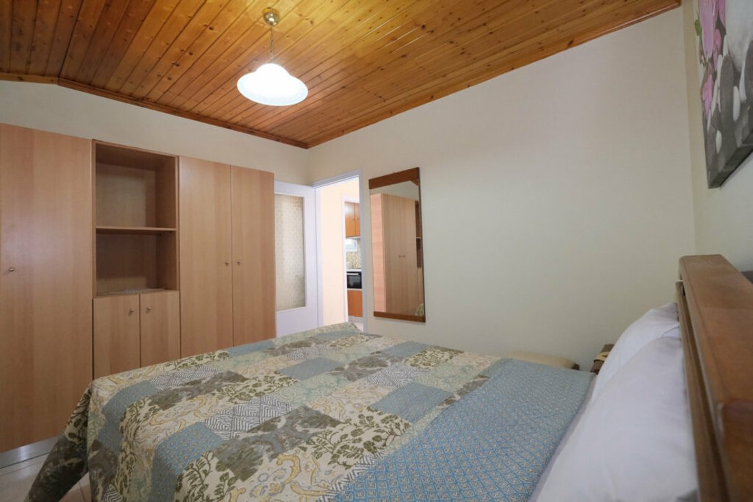 rh_li_anemoesa_app_2-4p_ei (15).jpg