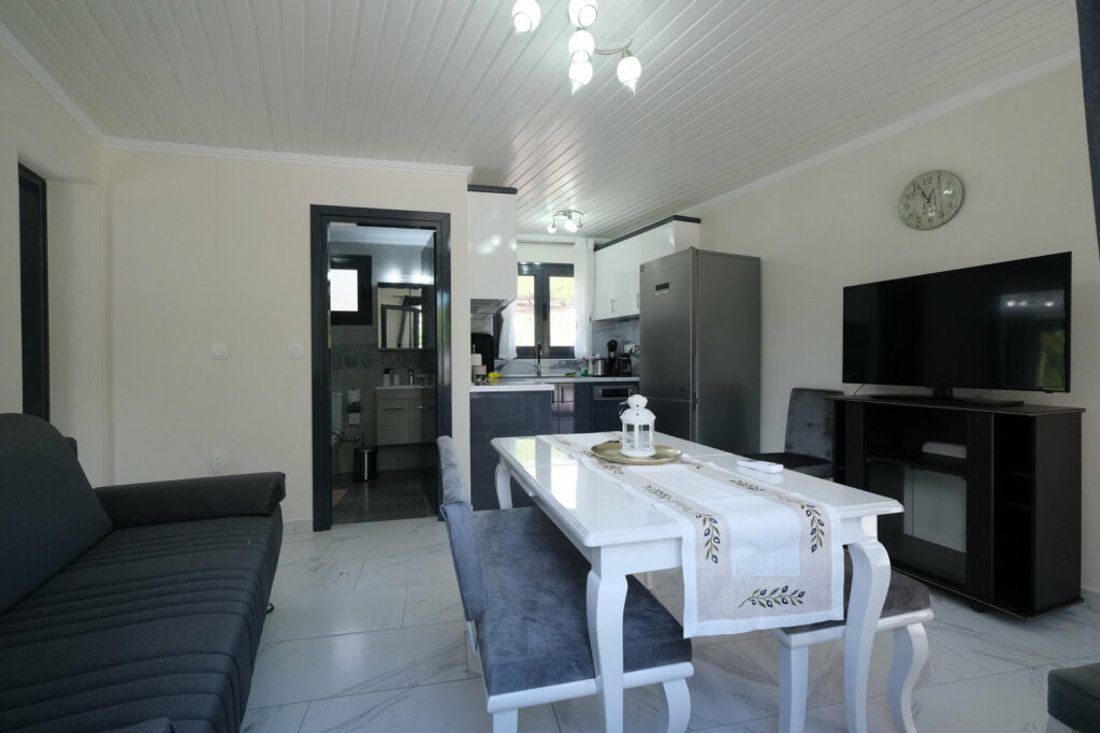 rh_li_anemoesa_app_2p_ei (19).jpg