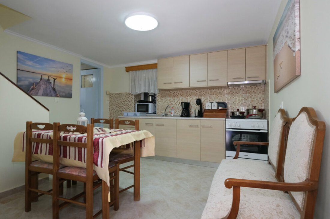 rh_li_anemoesa_maisonnette_2-4p_ei (4).jpg