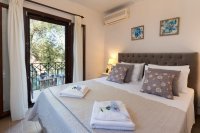 rh_px_aglaia_studio_ei (6).jpg