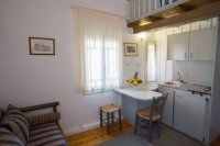 rh_wk_nostos_studio_ei (8).jpg