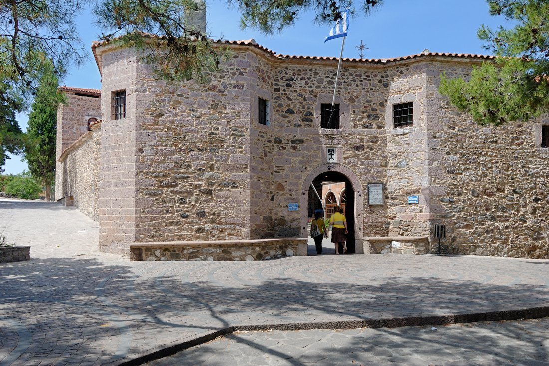 lb_madamado_ag (1).jpg