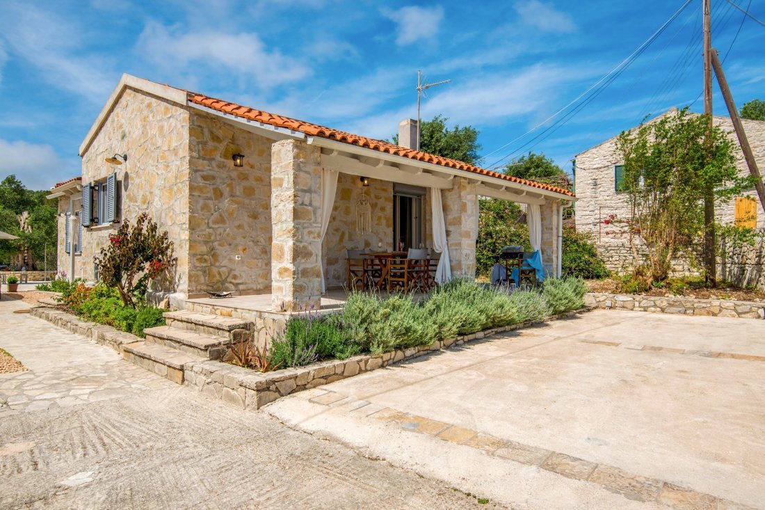 px_villa_labovitsa_ei (1).jpg