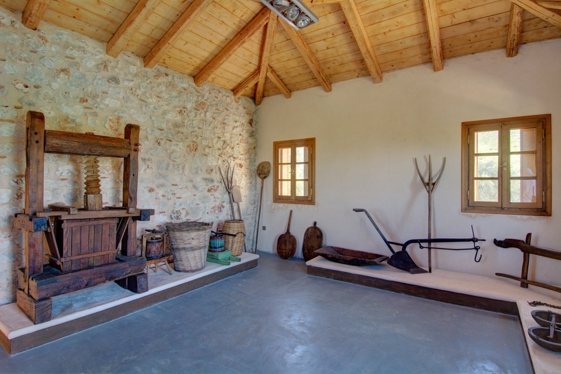 lefkaditi_gi_ag (1).jpg