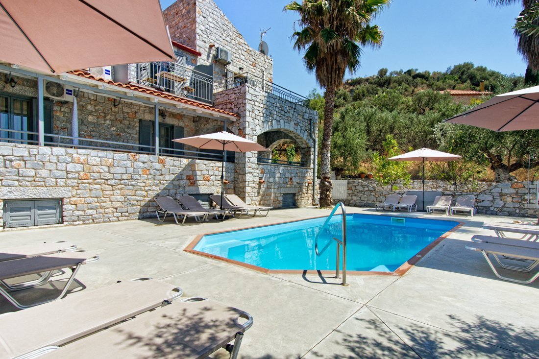 pe_notos_24_ag (3).jpg