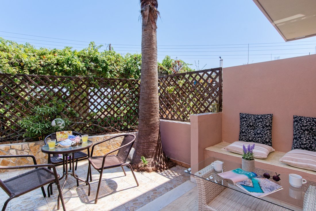 za_belmondo_no2_24_ag (2).jpg