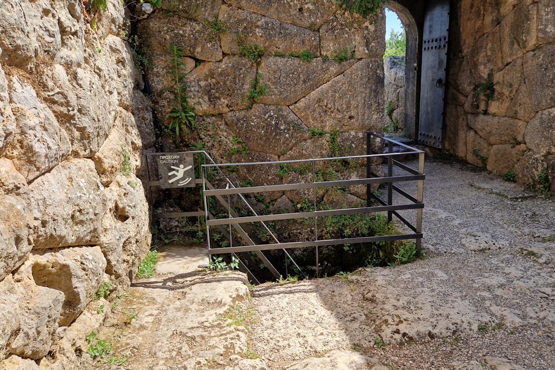 ep_nekromanteion_24_cb (16).jpg