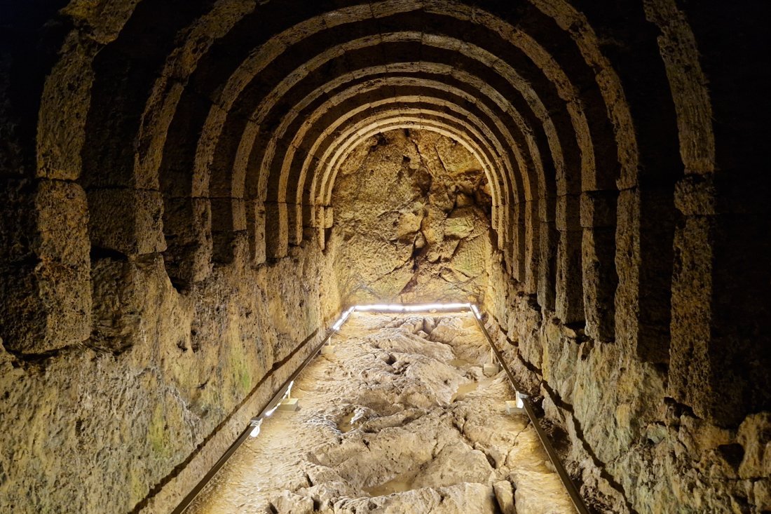 ep_nekromanteion_24_cb (17).jpg