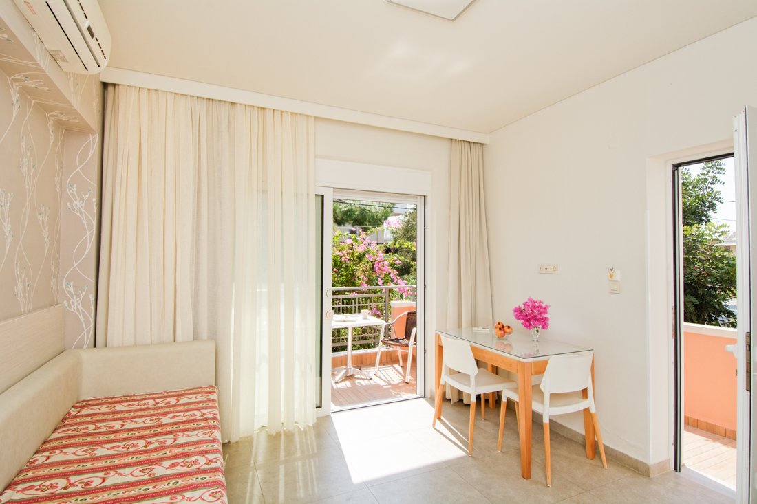 wk_poseidon_apt_no20_ag (1).jpg