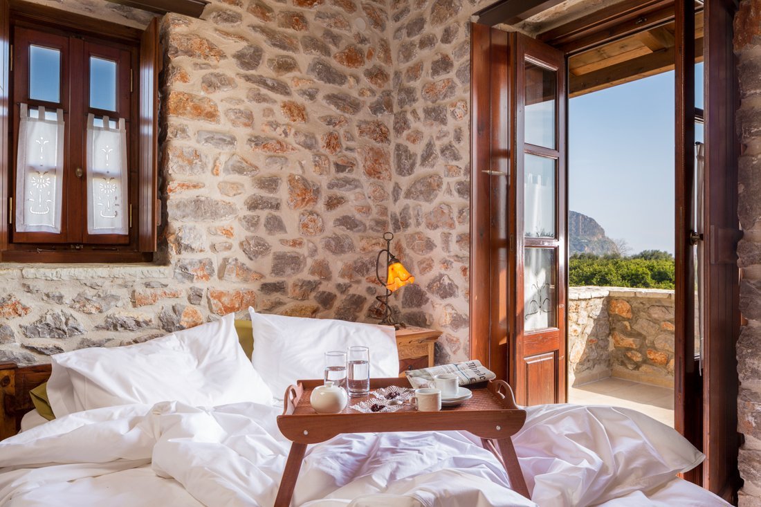 ad_agroktima bedroom_1_ei (2).jpg