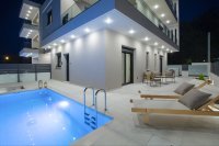 ig_lf_pomaria_jr_suite_zwembad_ei (1).jpg