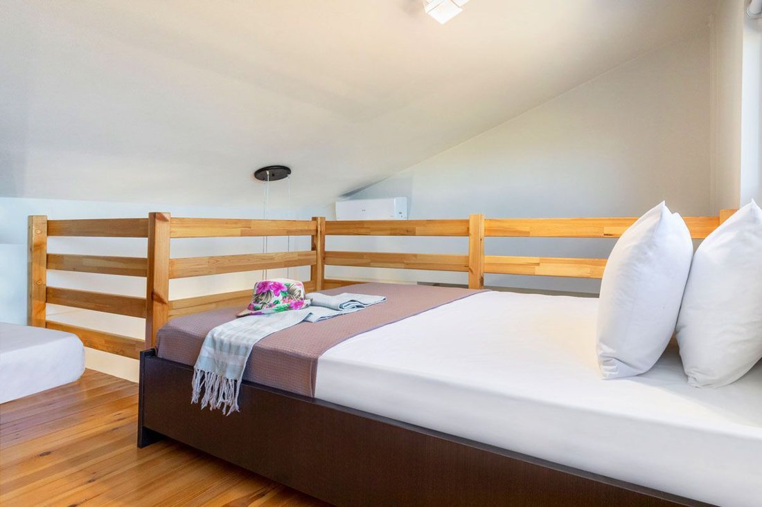 ig_pe_diamond_ddeluxe_suite_ei (10).jpg