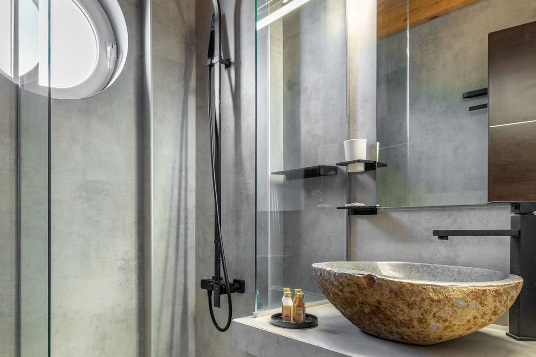 ig_pe_diamond_ddeluxe_suite_ei (9).jpg