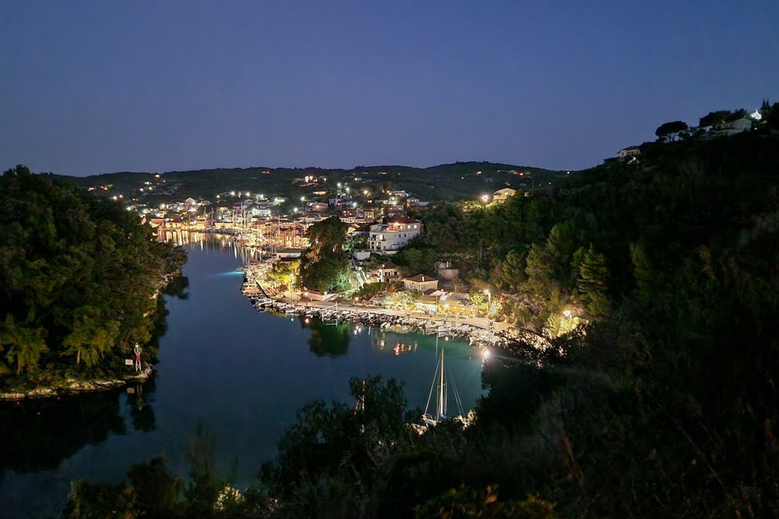 paxos_cb (2).jpg