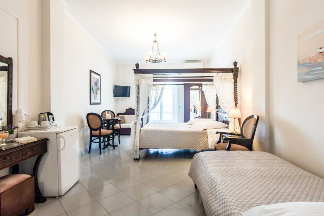 mi_zampeta_triple_ei (1).jpg