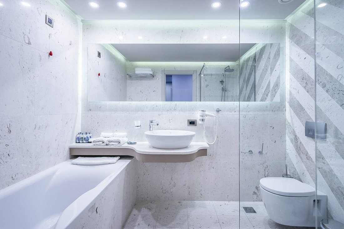 ig_ep_lake_family_ei (2).jpg