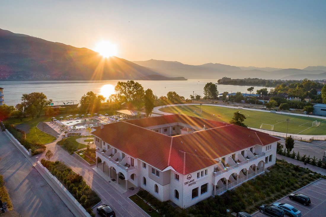 ig_ep_lake_ei (2).jpg