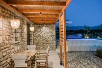 ig_ep_trinity_deluxe_ei (6).jpg