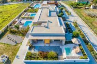 ig_ep_trinity_ei (7).jpg