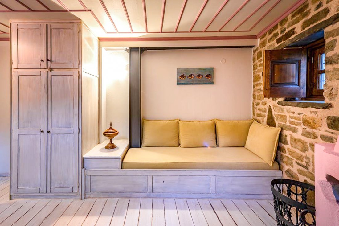 ig_ep_archontiko_dilofo_k3_ei (3).jpg