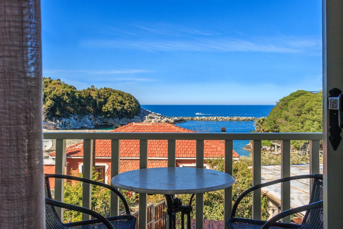 ig_pi_argyroula_app1_ei (9).jpg