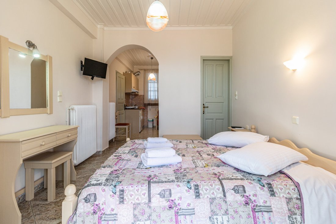 ig_pi_argyroula_stu2_ei (4).jpg