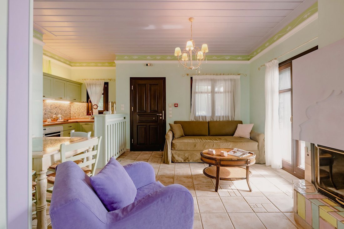 ig_pi_anthillion_krinos_ei (3).jpg