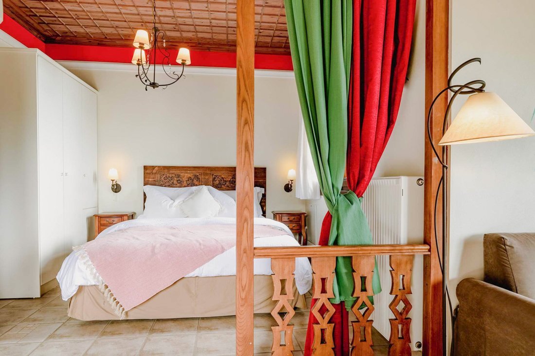 ig_pi_anthillion_zouboulia_ei (4).jpg