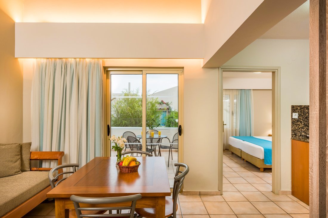 ig_wk_elotis_suite_ei (5).jpg