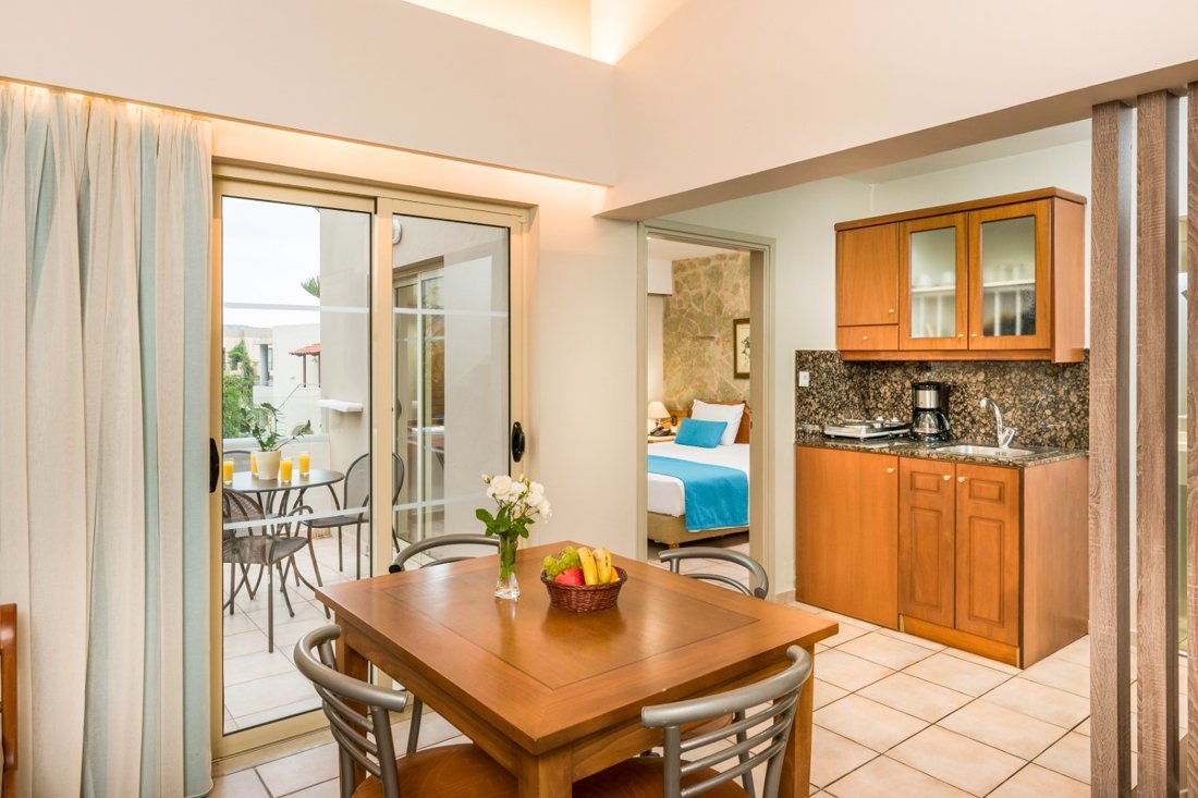 ig_wk_elotis_suite_ei (2).jpg