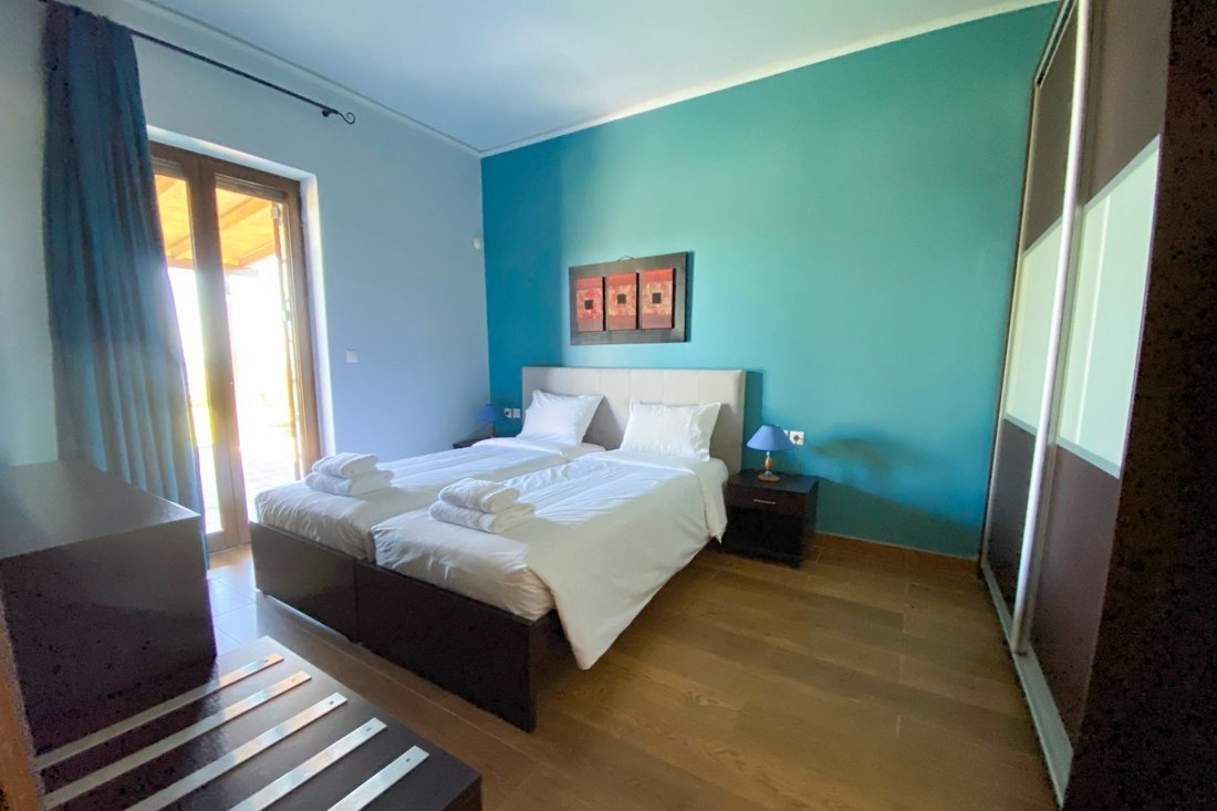 ig_lf_anemones_krinea_ei (13).jpg