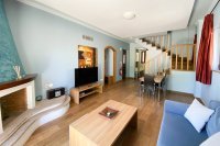 ig_lf_anemones_melia_ei (10).jpg