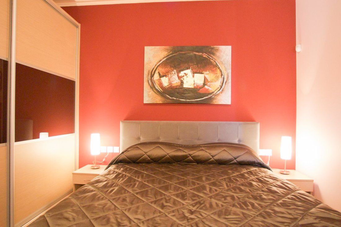 ig_lf_anemones_melia_ei (4).jpg