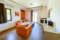 ig_lf_anemones_nisa_ei (17).jpg