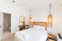 ig_lf_pnoe_deluxe_book_ei (4).jpg