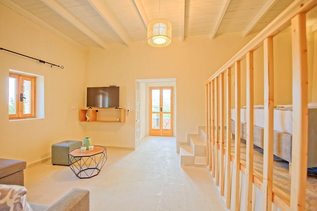 ig_wk_vicilla_ei (2).jpg