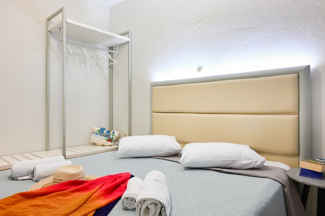 sfakian horizon room 18 (4).jpg