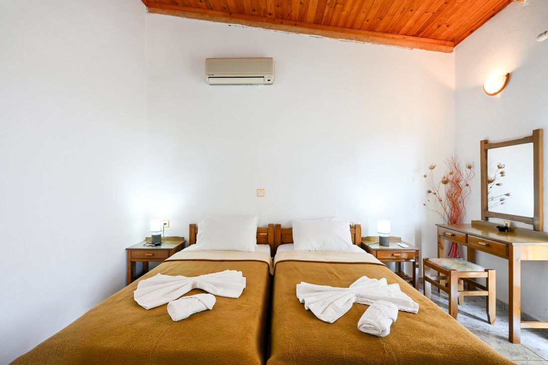 zk_ikaros_app_25_ovf_fanis (2).jpg