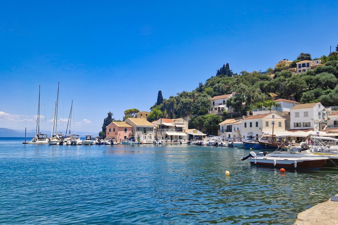 paxos_loggos_24_cb (20).jpg