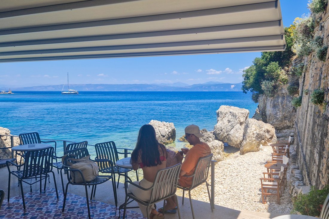 paxos_loggos_24_cb (8).jpg