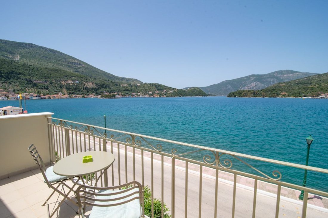 omirikon _ ei (6).jpg