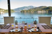 omirikon _ ei (3).jpg