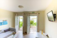 omirikon_bg_ei (7).jpg