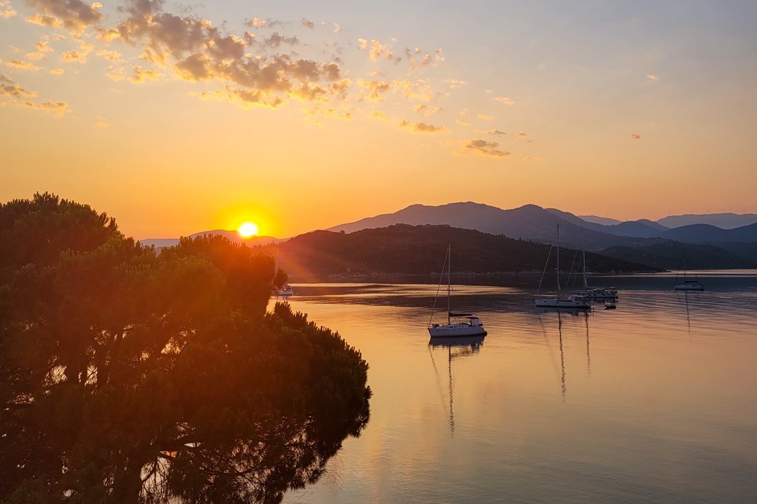 24003888_lf_seven islands_acco_25_fw.jpg