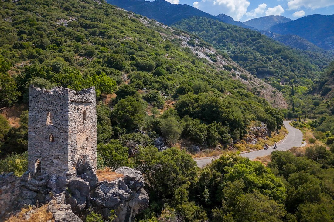 24003530_pe_scooter_kardamyli_25_fw (2).jpg