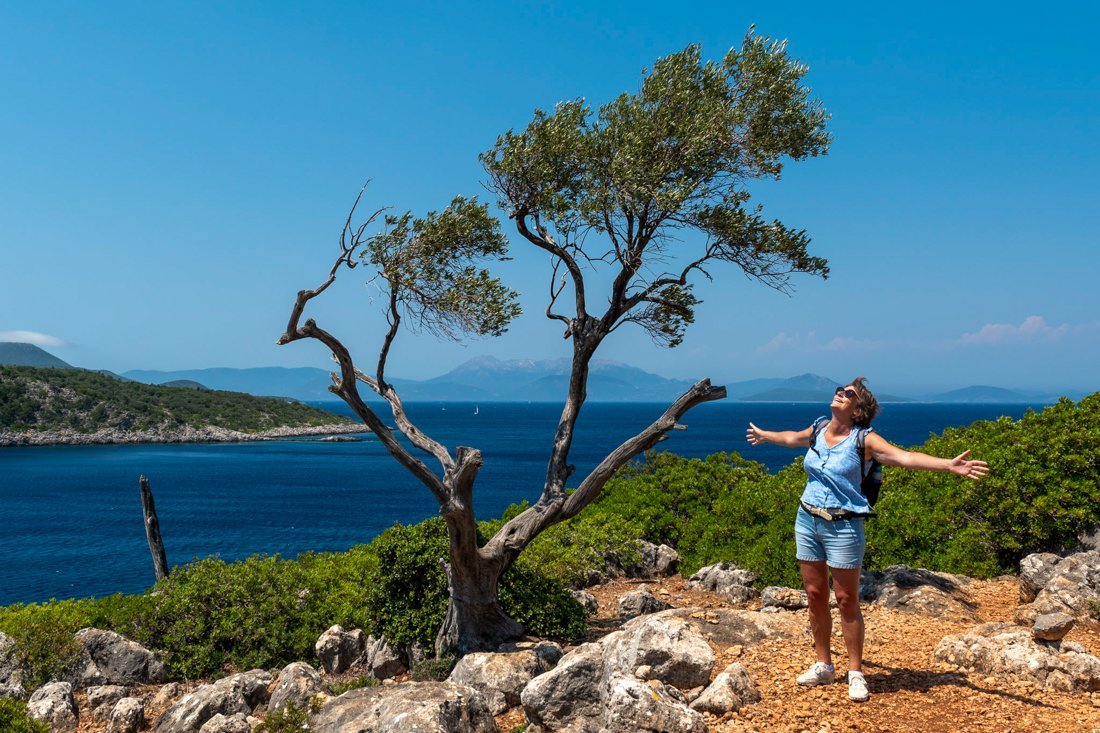 24003371_it_kioni_wh_25_fw (3).jpg